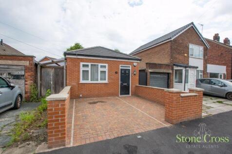 1 bedroom detached bungalow for sale