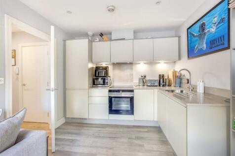 Prospect House, The Broadway, Farnham... 1 bed apartment for sale