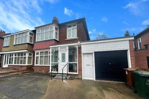 Westacres Crescent, Fenham, Newcastle... 3 bed semi