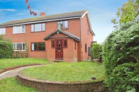 4 bedroom semi-detached house for sale