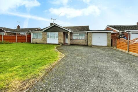 3 bedroom detached bungalow for sale