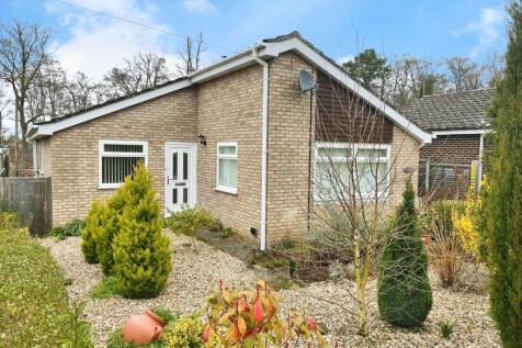 Robin Walk, Brandon IP27 2 bed detached bungalow for sale