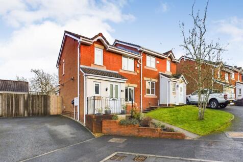 Foxfold Close, Manchester M28 3 bed semi