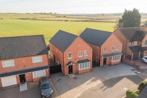 Field View, Thurmaston... 4 bed detached house for sale