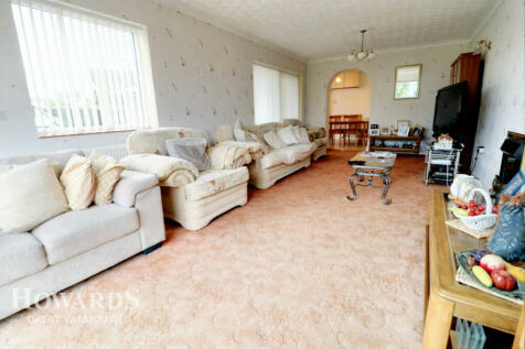 3 bedroom detached bungalow for sale