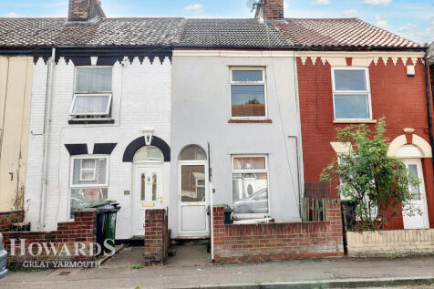 Anson Road, Great Yarmouth 2 bed terraced house for sale