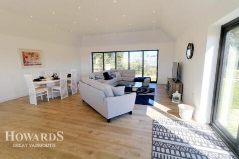 California Road, California 4 bed detached bungalow for sale