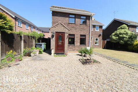 The Laurels, Hopton 2 bed link detached house for sale