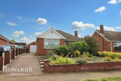 Dorothy Avenue, Bradwell 3 bed detached bungalow for sale