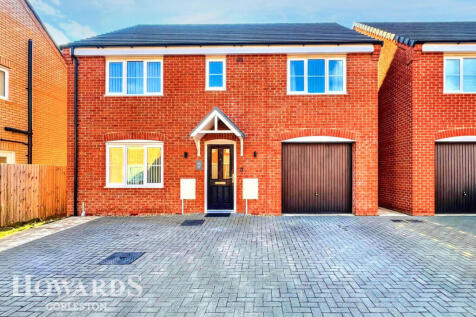 Bellamy Drive, Bradwell 5 bed detached house for sale