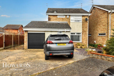 3 bedroom detached house for sale