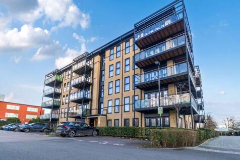 Dakota House, Bessemer Road, Welwyn... 2 bed ground floor flat for sale