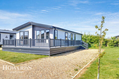 2 bedroom chalet for sale