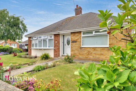 Ferndale Avenue, Lowestoft 2 bed detached bungalow for sale