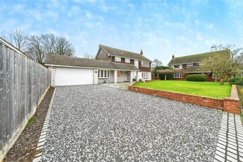 Roses Close, Cublington LU7 5 bed detached house for sale