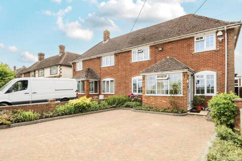 4 bedroom semi-detached house for sale