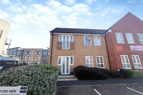 Coach House Mews, Oxfordshire OX26 1 bed apartment for sale