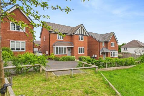 Wrendale Drive, Worcester... 4 bed detached house for sale
