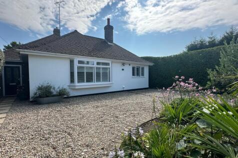 3 bedroom bungalow for sale