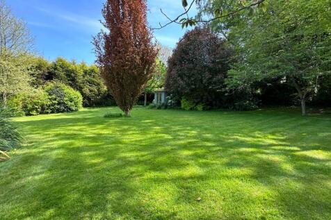 4 bedroom bungalow for sale