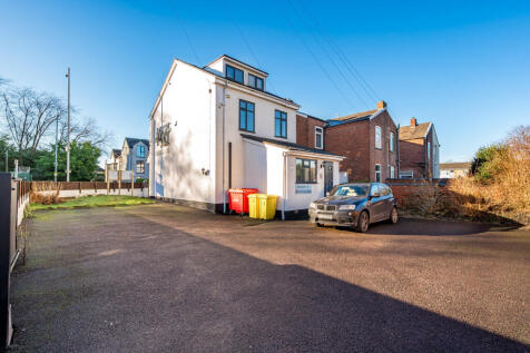 Buxton Road, Stockport, SK2 2 bed detached house for sale
