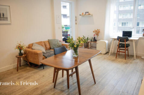 Beck Square Leyton, London, E10 1 bed apartment for sale