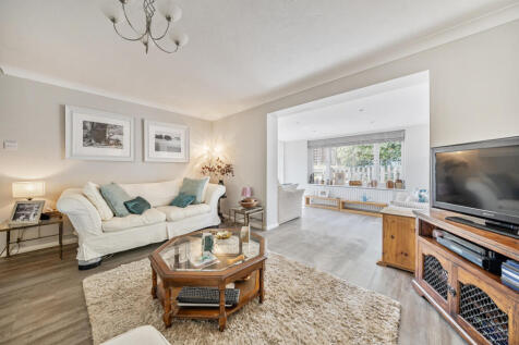 Braes Mead, Redhill RH1 2 bed detached bungalow for sale