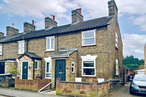 2 bedroom end of terrace house for sale