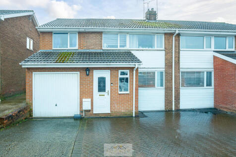 Osborne Road, Sheffield S26 4 bed semi