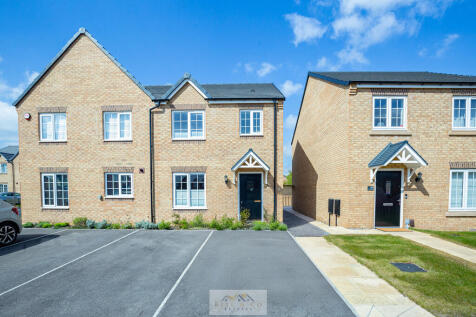 3 bedroom semi-detached house for sale