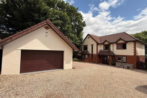 Bryn Henry Gardens, Cwmbran NP44 4 bed detached house for sale