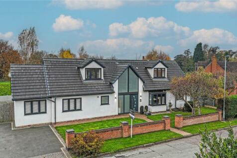 5 bedroom detached house for sale