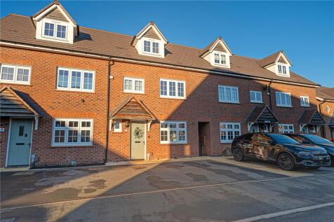 4 bedroom terraced house for sale