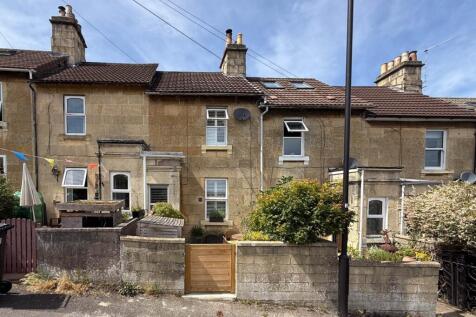 2 bedroom terraced house for sale