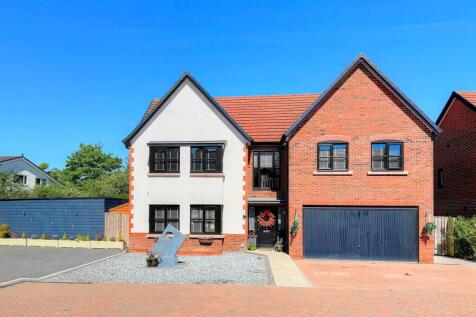 Breckon Close, Nunthorpe, TS7 5 bed detached house for sale