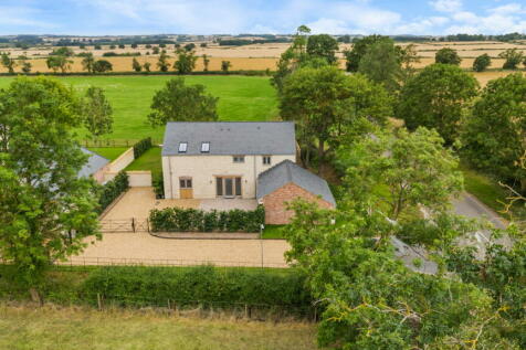 4 bedroom barn conversion for sale