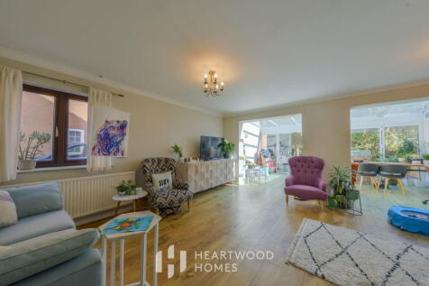 Acers, Park Street, St. Albans, AL2 2BJ 4 bed semi