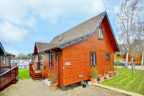 3 bedroom lodge for sale