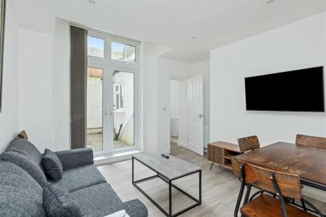 1 bedroom flat for sale