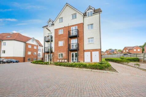 Blyth Gardens, Southampton SO30 2 bed flat for sale