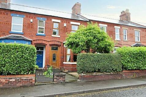 4 bedroom terraced house for sale