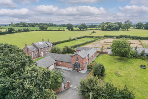 Marsh Lane Oak Bank Farm, Lower... 5 bed barn conversion for sale