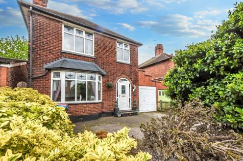 Carlton Road, Northwich 3 bed link detached house for sale