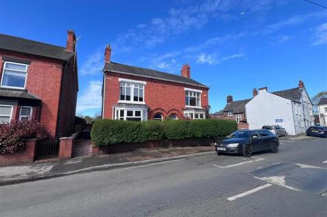 Darwin Street, Northwich, castle... 3 bed semi