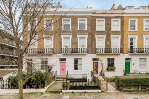 Albert Street, London NW1 2 bed maisonette for sale