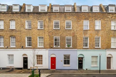 5 bedroom terraced house for sale