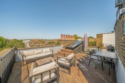 Leighton Road, London NW5 2 bed flat for sale