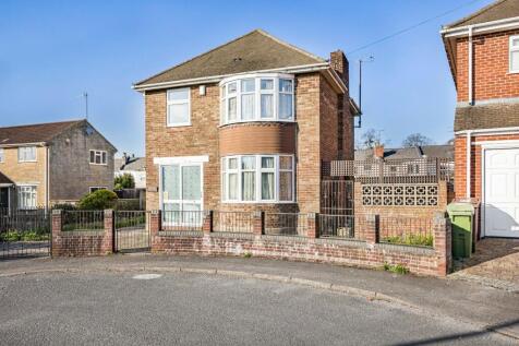 Naunton Way, Leckhampton, Cheltenham... 3 bed detached house for sale