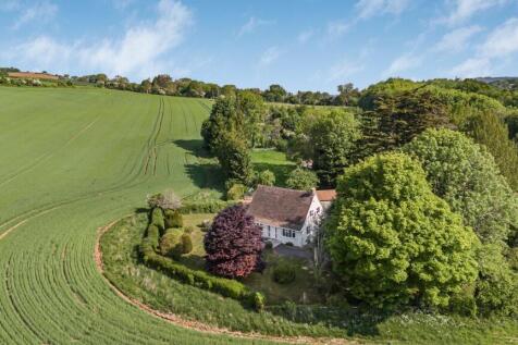 Sevensprings, Cheltenham... 3 bed detached house for sale