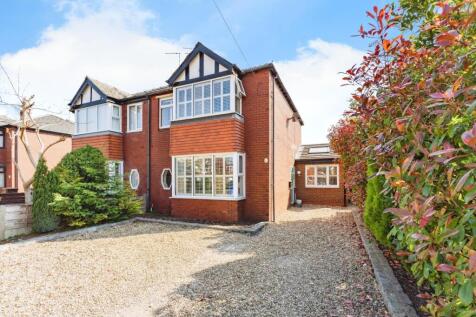 Ellenbrook Road, Worsley, Manchester 3 bed semi
